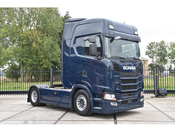 牵引车 SCANIA S 450