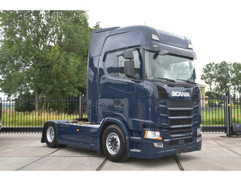 牵引车 SCANIA S 450
