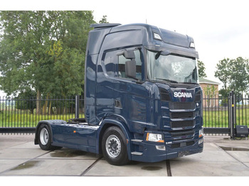 牵引车 SCANIA S 450