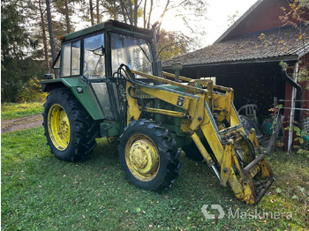 拖拉机 JOHN DEERE 2130