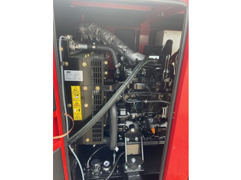新的 发电机组 Valtra VG 60：图5