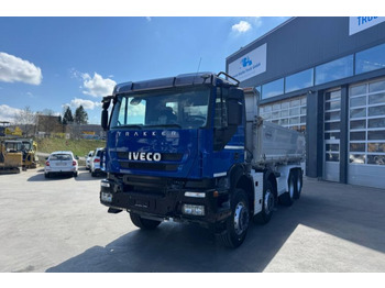 Iveco Trakker 450 8x4 3-Seitenkipper Moser 租赁 Iveco Trakker 450 8x4 3-Seitenkipper Moser：图1