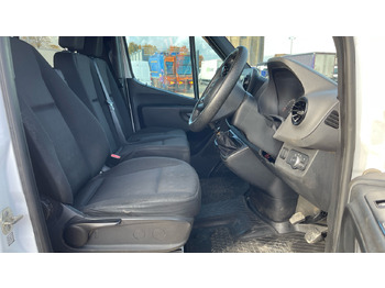 康比货车 MERCEDES-BENZ SPRINTER 315 CDI:图5 康比货车 MERCEDES-BENZ SPRINTER 315 CDI:图5