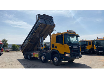翻斗车 SCANIA P 410