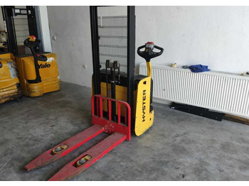 堆垛机 HYSTER