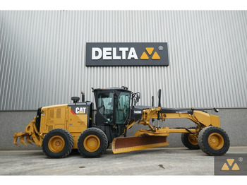 平路机 Caterpillar 140M2：图2