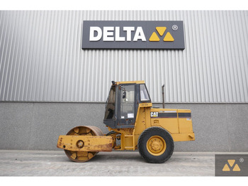 碾压机 CATERPILLAR