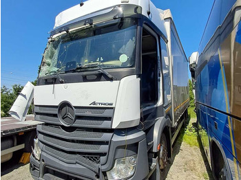 侧帘卡车 MERCEDES-BENZ Actros 2542