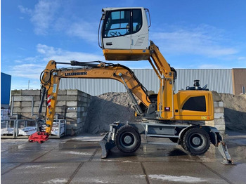 垃圾/ 工业叉装车 LIEBHERR LH 18 M