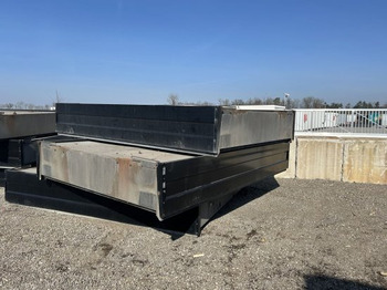 侧帘半拖车 SCHWARZMÜLLER