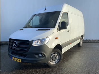 无侧窗厢式货车 MERCEDES-BENZ Sprinter 317