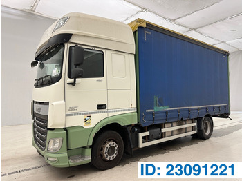 侧帘卡车 DAF XF 460