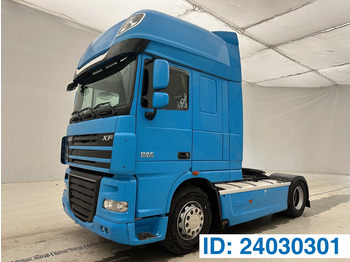 牵引车 DAF XF 105 460