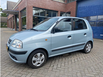 掀背车 HYUNDAI