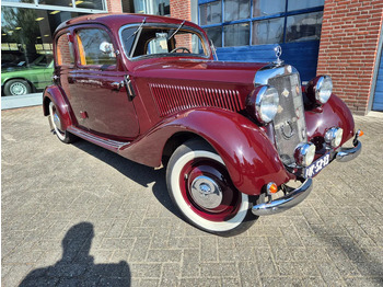 轿车 MERCEDES-BENZ