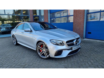 轿车 MERCEDES-BENZ