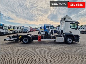 集装箱运输车/ 可拆卸车身的卡车 Mercedes-Benz Antos 1840 / Ladebordwand / Retarder：图4