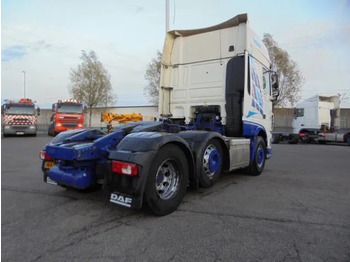 牵引车 DAF XF 460 6X2 RHD:图4 牵引车 DAF XF 460 6X2 RHD:图4