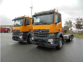 驾驶室底盘卡车 MERCEDES-BENZ Arocs