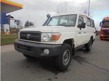 汽车 TOYOTA Land Cruiser