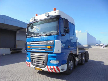 牵引车 DAF XF 105 460