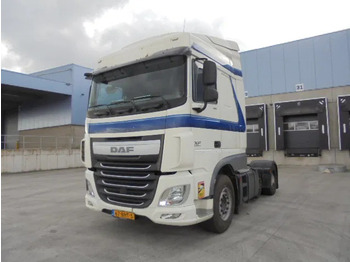 牵引车 DAF XF 440