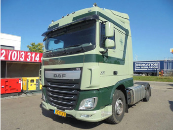 牵引车 DAF XF 440