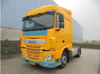 牵引车 DAF XF 440
