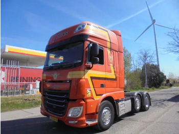 牵引车 DAF XF 460