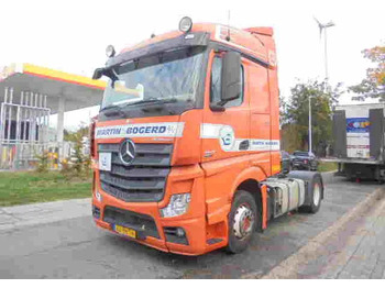 牵引车 MERCEDES-BENZ Actros 1842