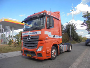 牵引车 MERCEDES-BENZ Actros 1842