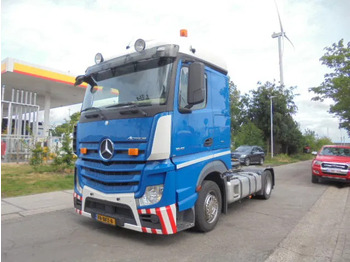 牵引车 MERCEDES-BENZ Actros 1842