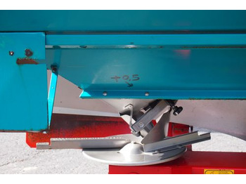 肥料撒施机 Rozsiewacz nawozów Sulky DPX GL 2000  18-24m  Rozsiewacz nawozów Sulky：图4