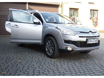 汽车 Samochód Citroen C-Crosser 2.2 HDI 2010 Samochód osobowy SUW 4x4：图3