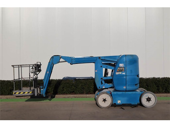 铰接臂 MANITOU
