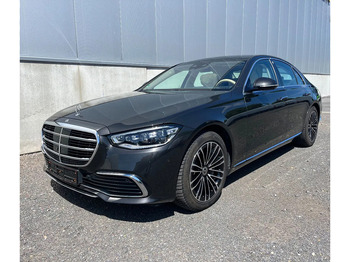 轿车 MERCEDES-BENZ