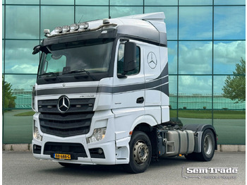 牵引车 MERCEDES-BENZ Actros 1945