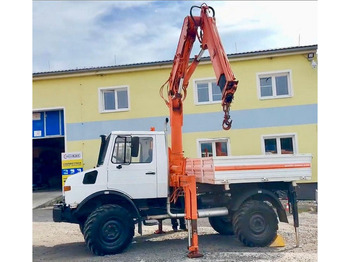 翻斗车 UNIMOG