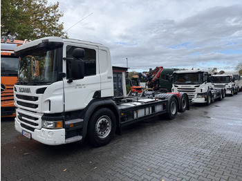驾驶室底盘卡车 SCANIA P 280