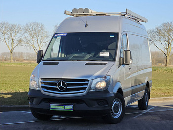 无侧窗厢式货车 MERCEDES-BENZ Sprinter 319