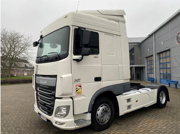 牵引车 DAF XF 106 460