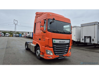 牵引车 DAF XF 460