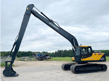 挖掘机 HYUNDAI R245LR