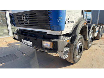 驾驶室底盘卡车 Mercedes-Benz SK 3234 8x4 chassis：图2