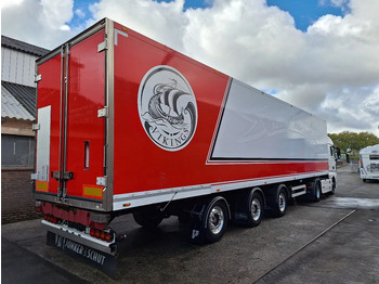 封闭厢式半拖车 VAN HOOL