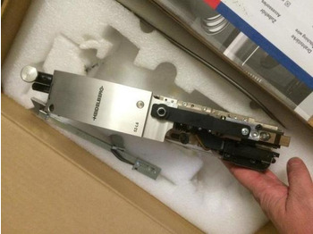 : 标题部分照片