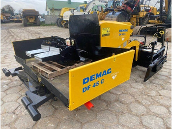 沥青铺路机 DEMAG
