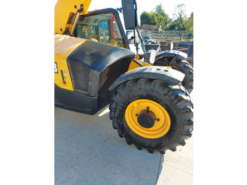 伸缩臂叉装车 JCB S27-58 AGRI:图3 伸缩臂叉装车 JCB S27-58 AGRI:图3