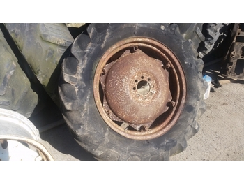 车轮 MASSEY FERGUSON