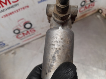 制动零件 New Holland Case T7, Tm, 60, Puma, Mxu Ser Valve 4721737010, 82006252, 84359255:图4 制动零件 New Holland Case T7, Tm, 60, Puma, Mxu Ser Valve 4721737010, 82006252, 84359255:图4